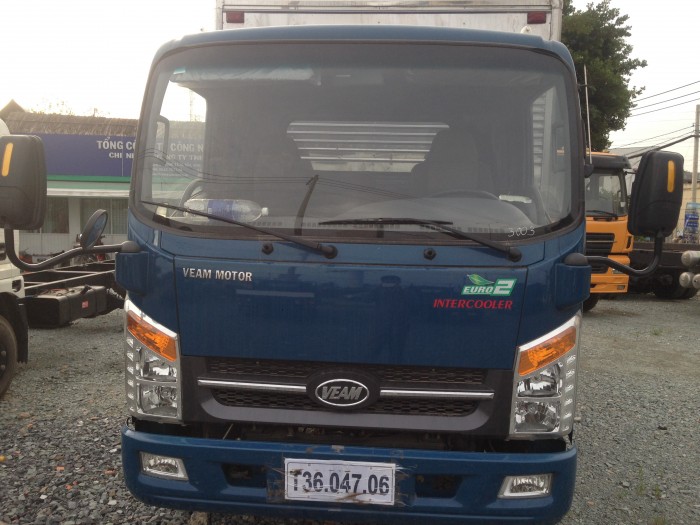 Xe tải Veam VT200 2 Tấn , xe mới 100%, thùng kín, có sẵn giao ngay cho khách cần gấp