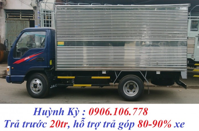 Xe tải JAC thùng kín inox, trọng tải 2T4