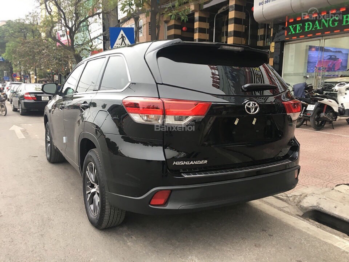 Bán xe Highlander LE 2017 xuất Mỹ