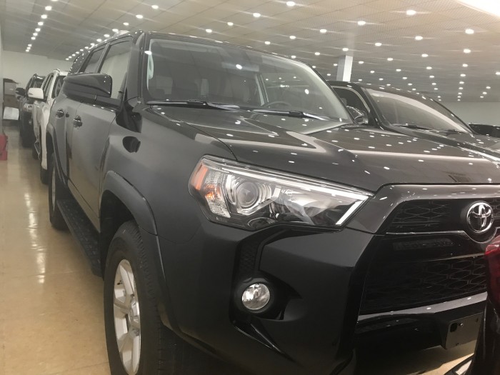 BÁN TOYOTA 4RUNNER dòng xe địa hình sản xuất tại Mỹ mới 100% giao xe ngay và giấy tờ