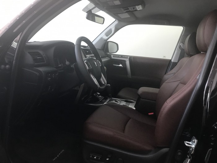 BÁN TOYOTA 4RUNNER dòng xe địa hình sản xuất tại Mỹ mới 100% giao xe ngay và giấy tờ
