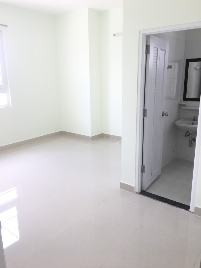 Bán căn hộ Topaz city Q.8 92m2 3PN giá 2 tỷ, nhà mới bàn giao.