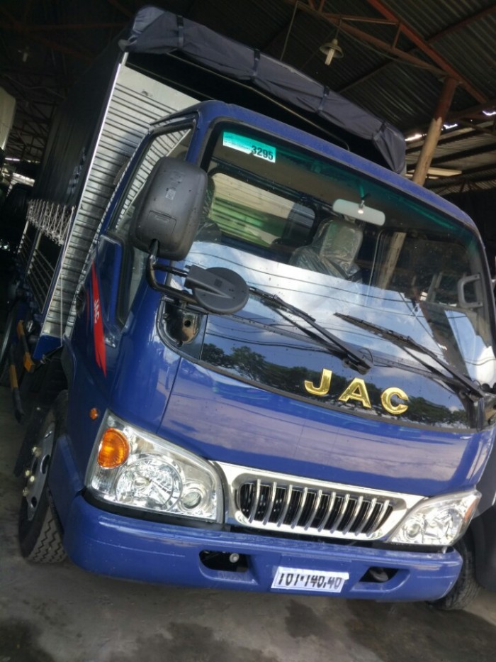 Bán Xe Tải Jac 2.4T / 2T4 / 2,4 Tấn Động Cơ Isuzu Trả Góp 85% Hỗ Trợ Giấy Tờ
