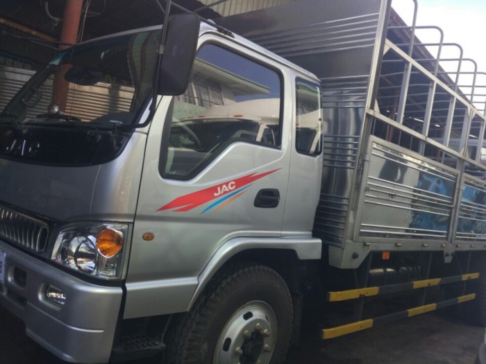 Bán Xe Tải Jac 2.4T / 2T4 / 2,4 Tấn Động Cơ Isuzu Trả Góp 85% Hỗ Trợ Giấy Tờ