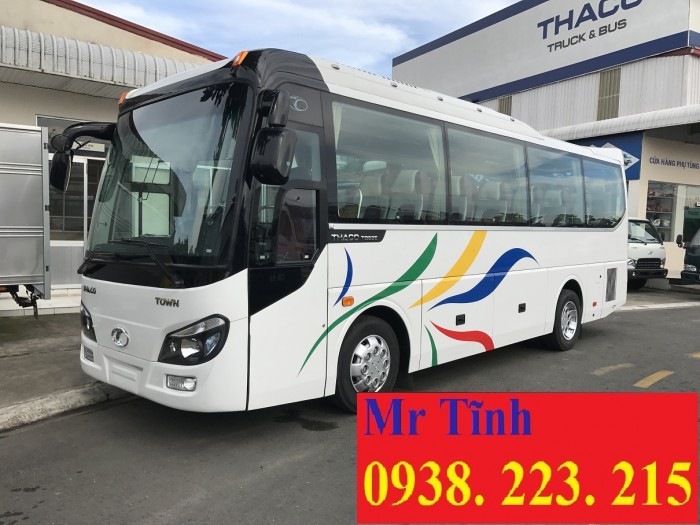 Mẫu xe thaco town tb82 29 chỗ bầu hơi mới nhất