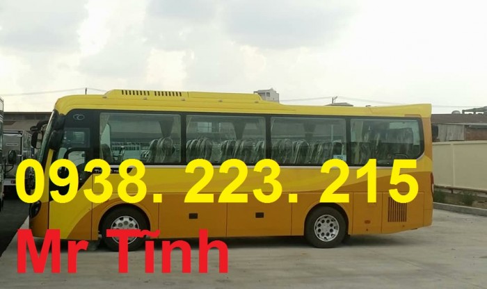 Mẫu xe thaco town tb82 29 chỗ bầu hơi mới nhất