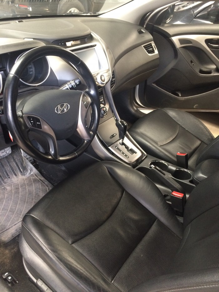 Bán Hyundai Elantra 1.8AT, đời 2013, nhập khẩu Hàn Quốc, xe gia đình giữ gìn, 565tr, xe đẹp bao test