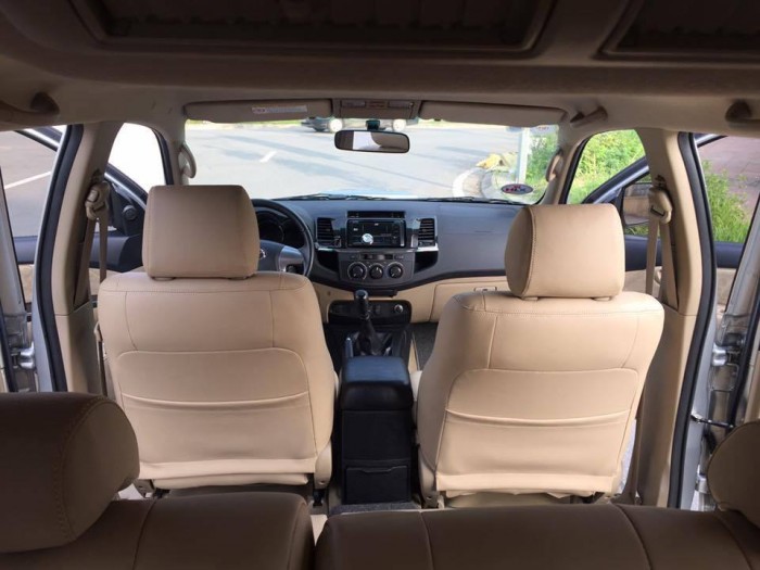 Toyota Fortuner 2.5G sx 2016 màu bạc