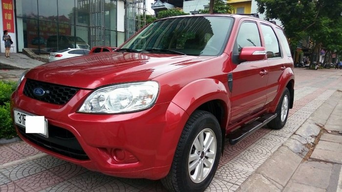 Ford Escape XLS 2.3, màu Đỏ, Model 2011, Biển Hà Nội