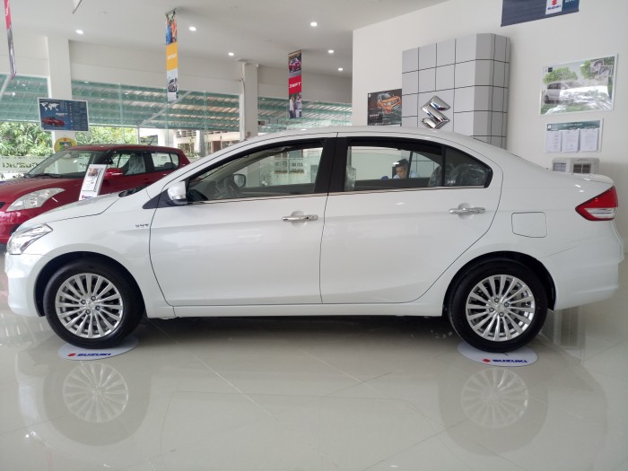 Suzuki Ciaz Thuần Chất Sedan