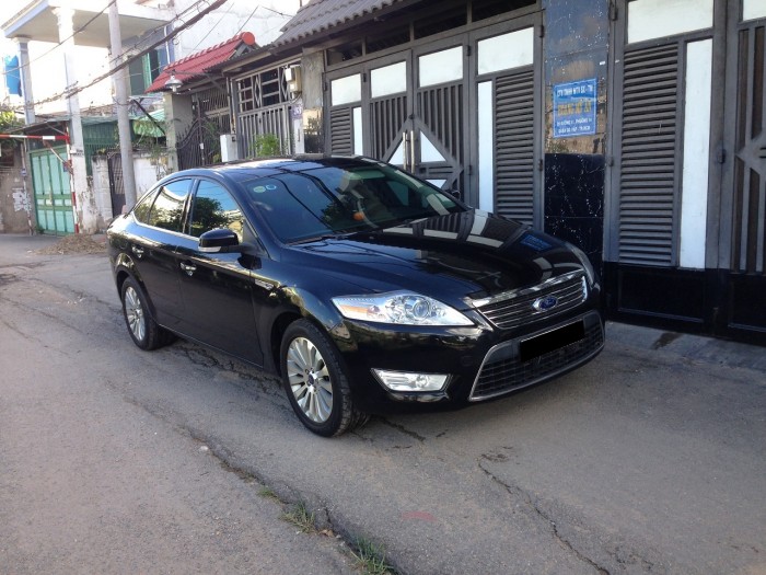 Cần bán xe Ford Mondeo 2014 màu đen vip , xe gđ đi kĩ đẹp như xe mới