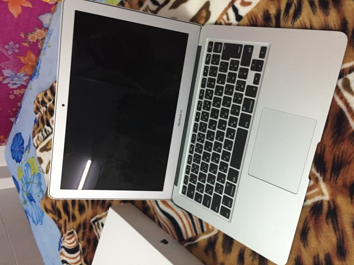 MacBook Air 2015 13'3 in Đẹp king như mới FullBox0