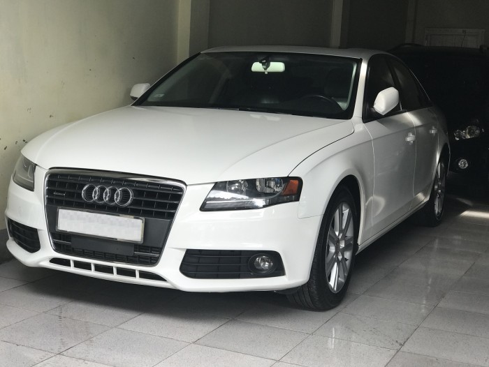 Bán Audi A4 2.0 TFSI màu trắng đời 2009 đăng ký 2012 bản full