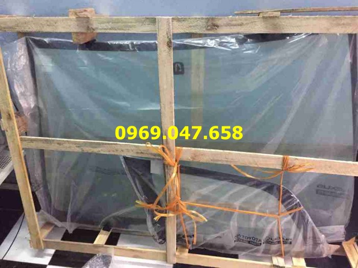 Kính ô tô, kính xe hơi, kính xe Hyundai, kính xe Kia các loại đầy đủ