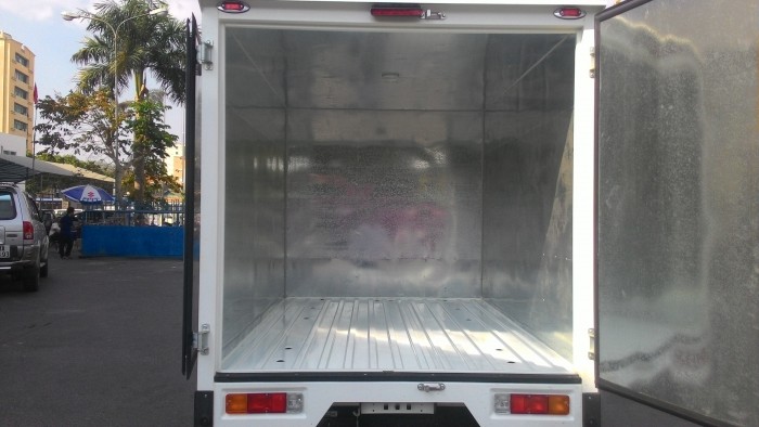 Bán xe tải nhẹ Suzuki 750kg Thùng kín, thùng kèo giao ngay