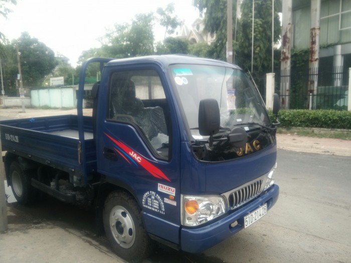 Xe tải jac 2.4 tấn thùng kín giá tốt nhất thị trường miền nam