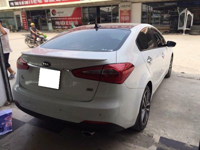 Nhà muốn đổi xe cần bán xe KiA K3 2.0 trắng sữa 2016