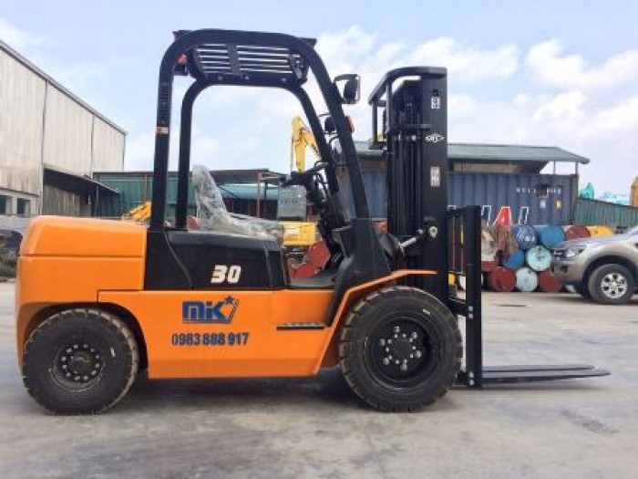 Bán xe nâng tại Đà Nẵng, giá bán xe nâng tại Đà Nẵng, bán xe nâng miền Trung Tây Nguyên