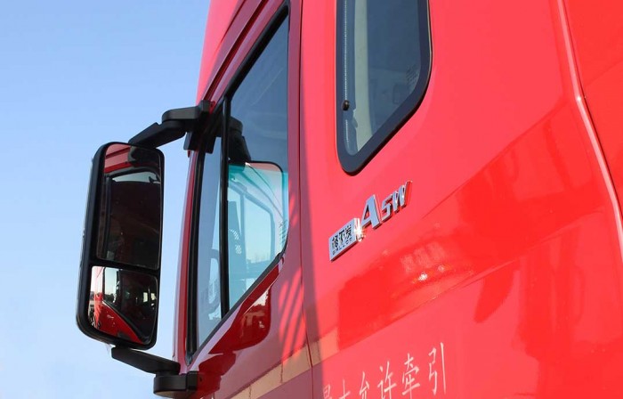 Xe tải JAC 4 chân Gallop