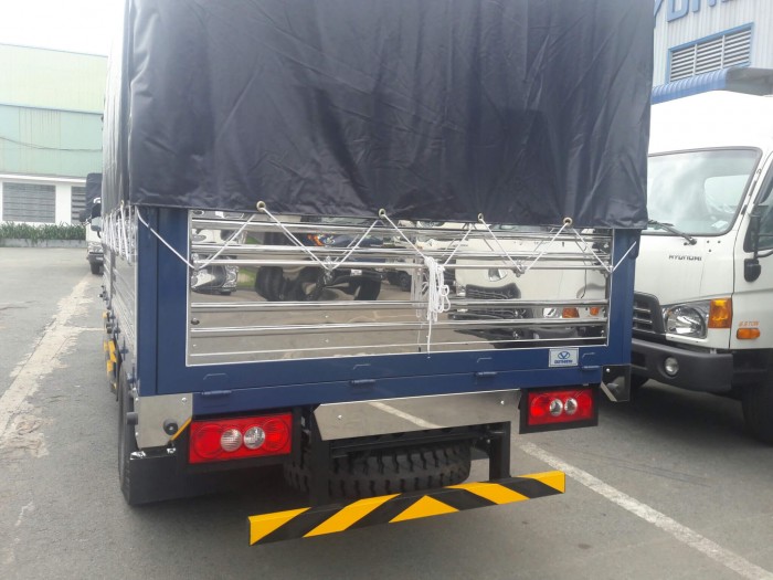 Mua xe tải Đô Thành Iz49 giá rẻ, Xe tải Hyundai 2,4 tấn chỉ trả trước 80 triệu, giao xe ngay. 4