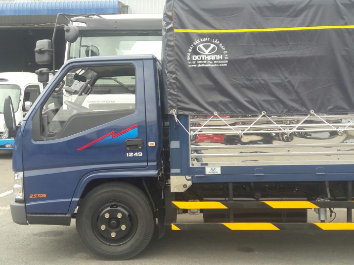 Mua xe tải Đô Thành Iz49 giá rẻ, Xe tải Hyundai 2,4 tấn chỉ trả trước 80 triệu, giao xe ngay. 8