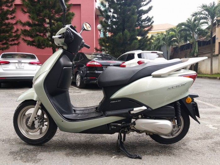 Honda SCR 110 Fi Phun Xăng Điện Tử Tuyệt Đẹp Nguyên Zin 100% 1 Đời Chủ