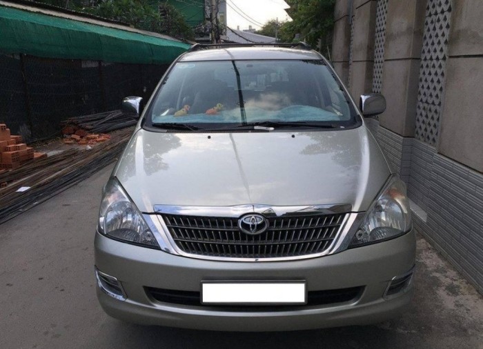 bán xe Toyota Innova 2008 số sàn zin cực chất, xe nhà đang sử dụng cẩn thận