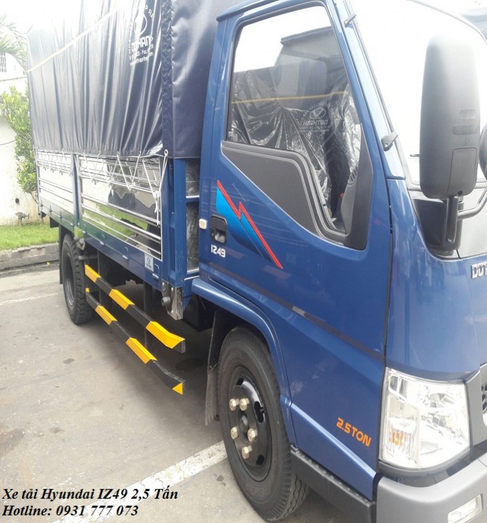 Hyundai IZ49 2,4 Tấn - Trả trước 80 triệu, giao xe trong vòng 5 ngày