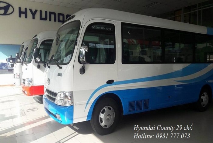 Hyundai County 29 chỗ. Tặng xe máy, tặng tiền mặt, giao xe trong vòng 5 ngày