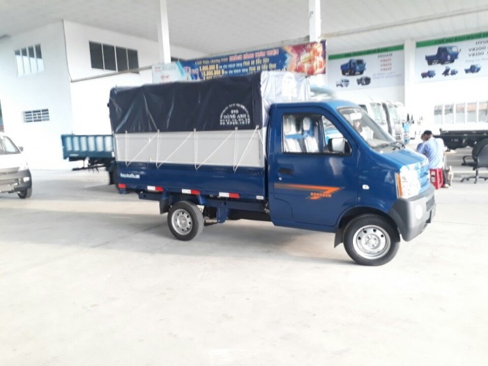 Xe tải Dongben 870 kg thùng mui bạt giá khuyến mãi