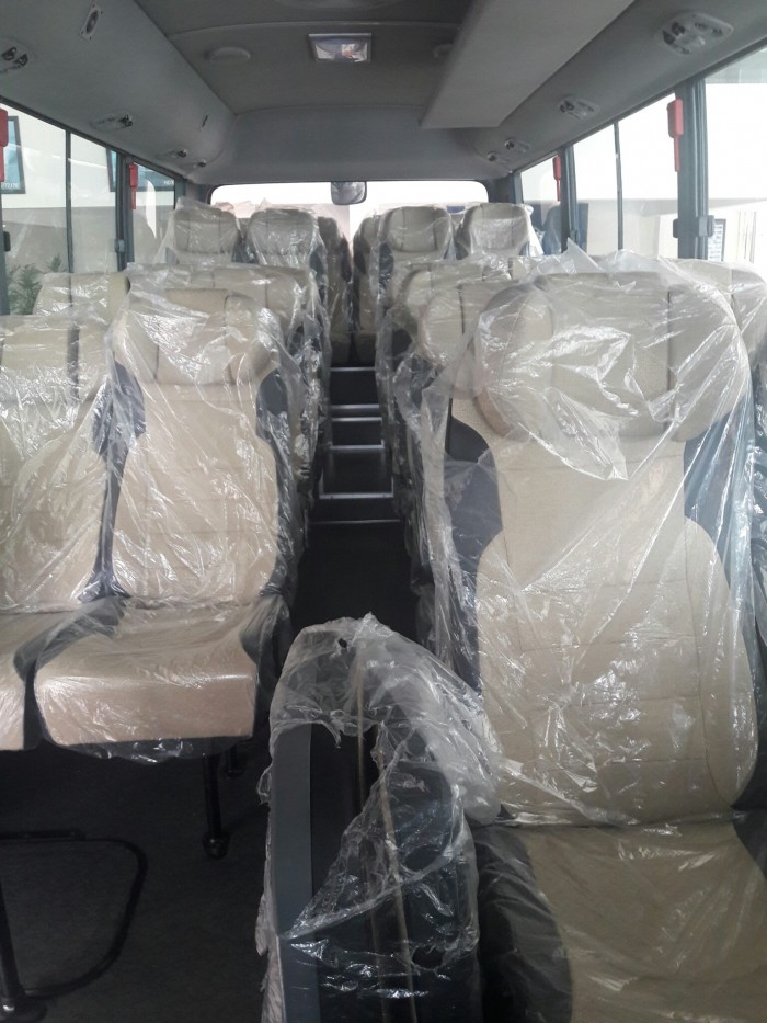 Hyundai County 29 chỗ. Tặng xe máy, tặng tiền mặt, giao xe trong vòng 5 ngày