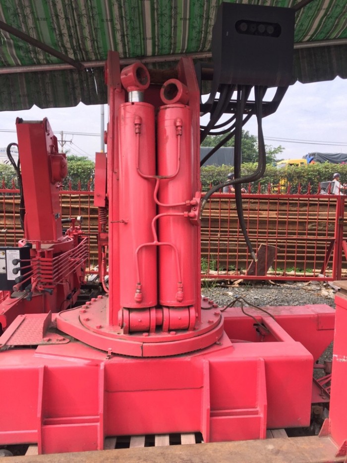 Cẩu Unic Cũ 5 Tấn