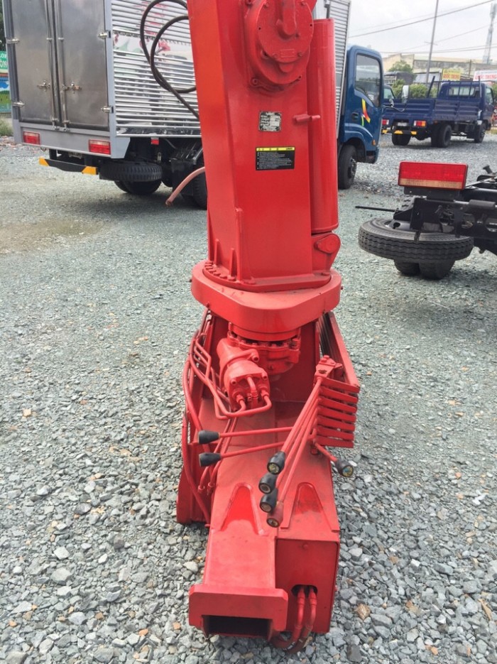 Cẩu Unic Cũ 5 Tấn