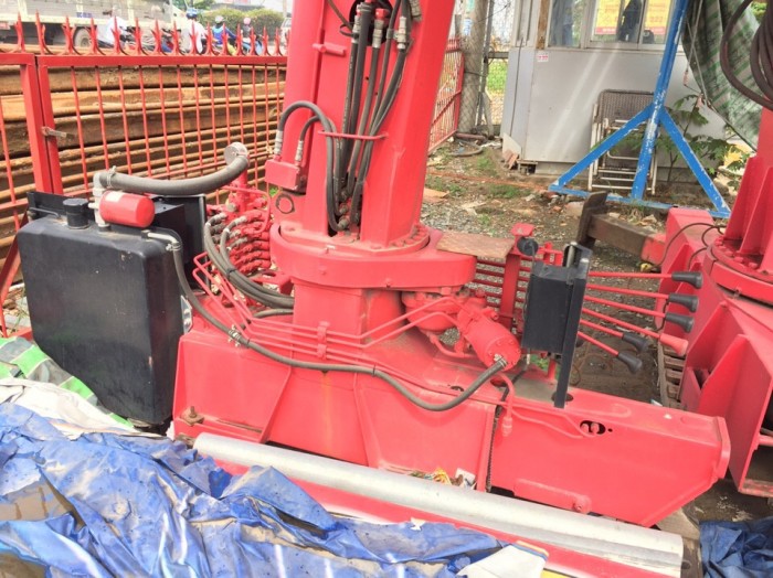 Cẩu Unic Cũ 5 Tấn