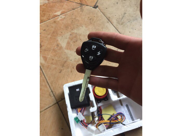 Chống trộm xe máy dạng chìa toyota