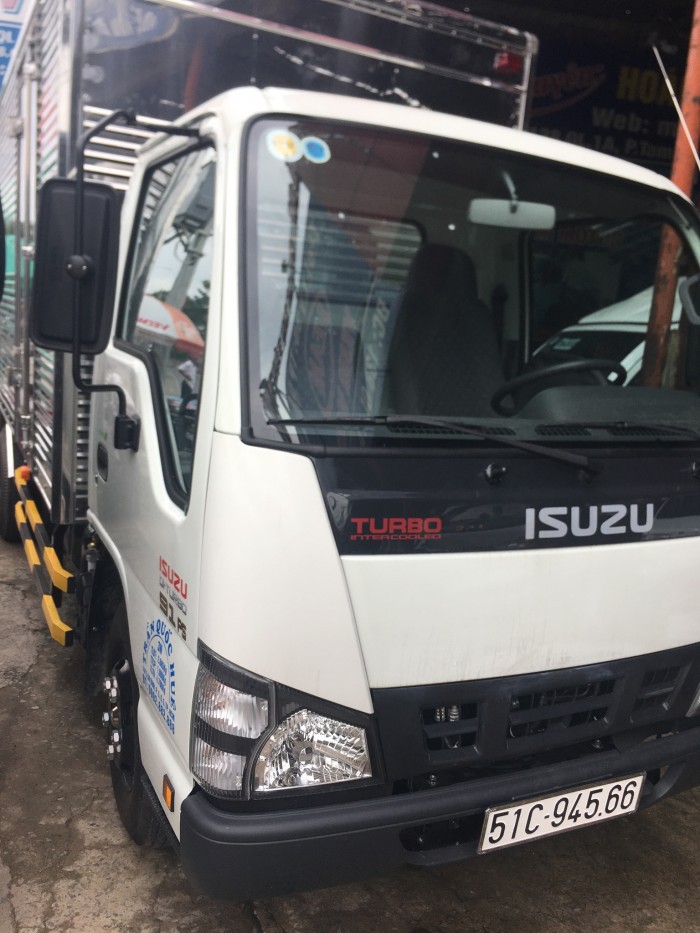 Bán xe tải Isuzu 1 tấn 9 giá tốt hỗ trợ trả góp