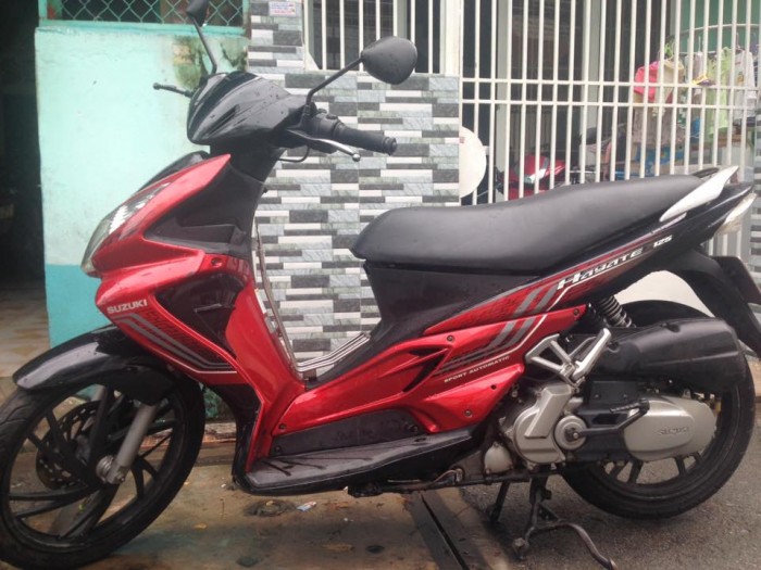 suzuki hayate phiên bản đặc biệt đỏ đen