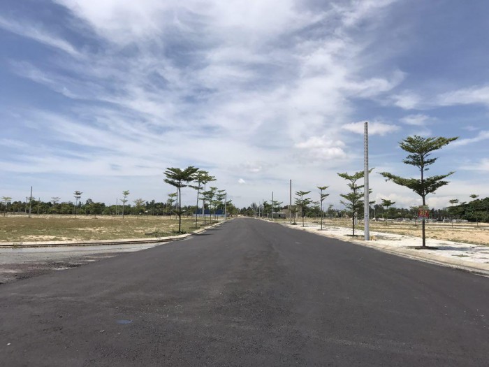 Đất ven biển Đà Nẵng khu đất xanh, sở hữu ngay blok thương mại đường 20m5