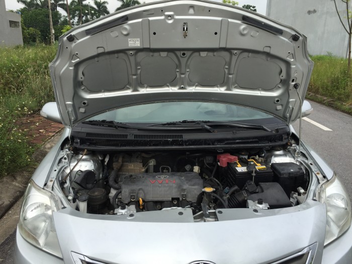 Cần bán Toyota Vios E 2012.Xe đẹp, màu bạc. Giá chỉ 372tr