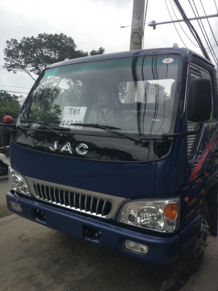 Bán xe tải jac 4.95 tấn hỗ trợ trả góp 90% giá cực tốt