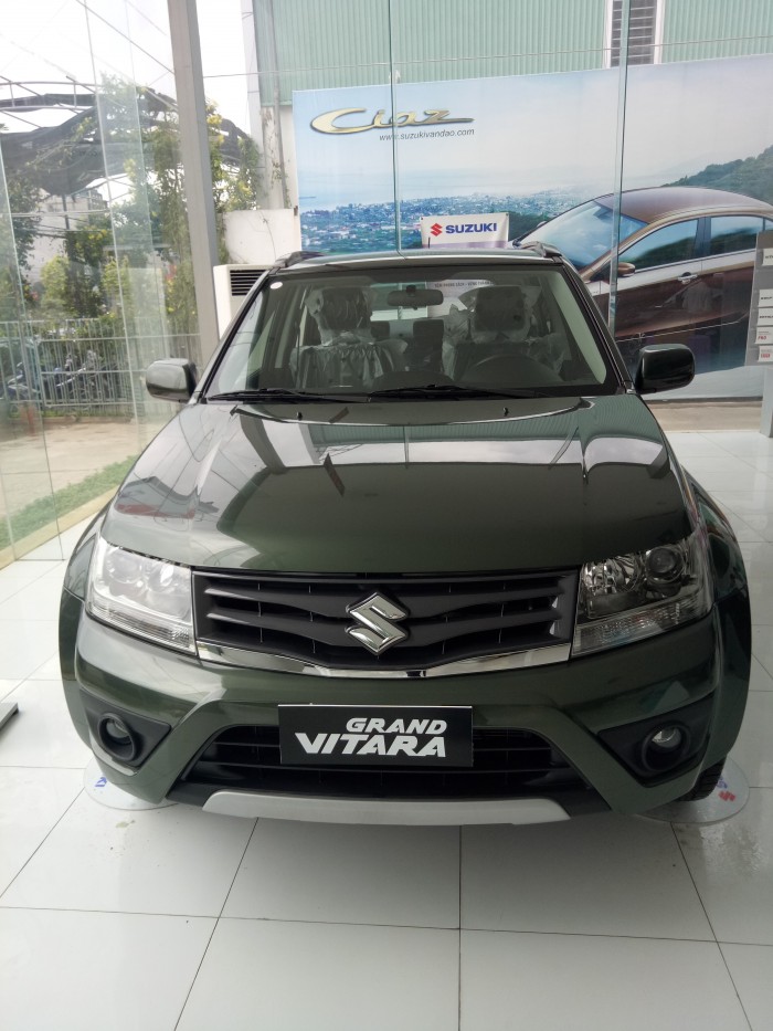 Khuyến mại 170 triệu khi mua Suzuki Grand Vitara 2016, 2 cầu nhập Nhật