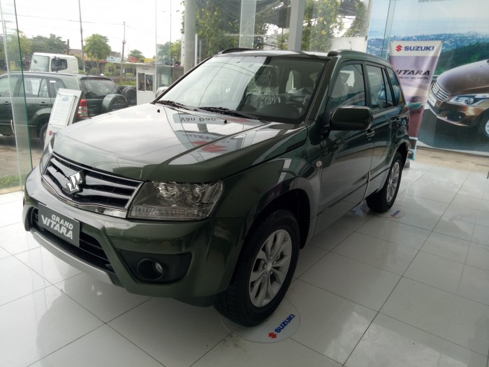 Khuyến mại 170 triệu khi mua Suzuki Grand Vitara 2016, 2 cầu nhập Nhật