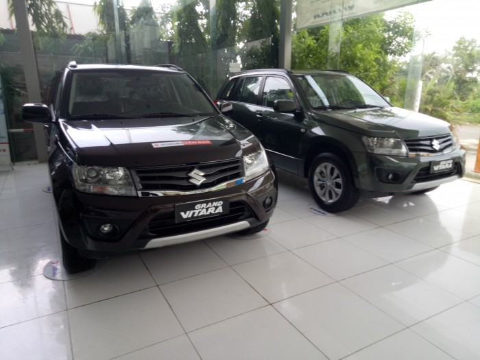 Khuyến mại 170 triệu khi mua Suzuki Grand Vitara 2016, 2 cầu nhập Nhật