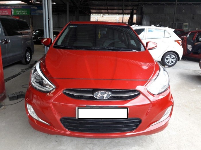 Hyundai Accent Hatchback 2015 1.5AT màu đỏ bstp