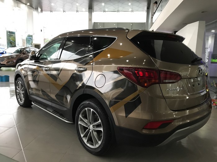 Hyundai SantaFe Akrapovic 2017