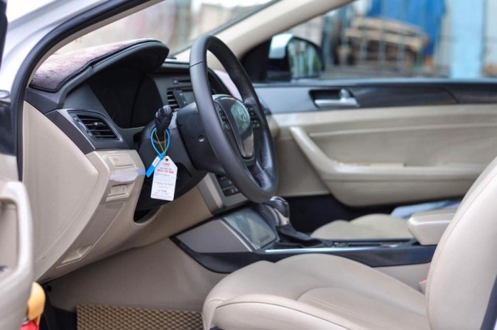 Bán Hyundai Sonanta nhập HQ 2015, màu TRẮNG cục đẹp