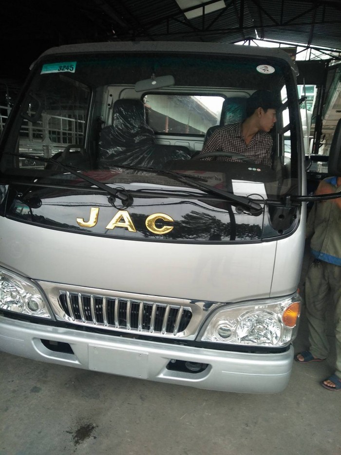 Xe tải Jac 2t5, trả góp 95%, giá ưu đãi