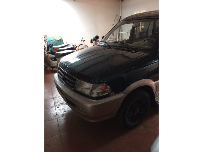 Zace đời 2001