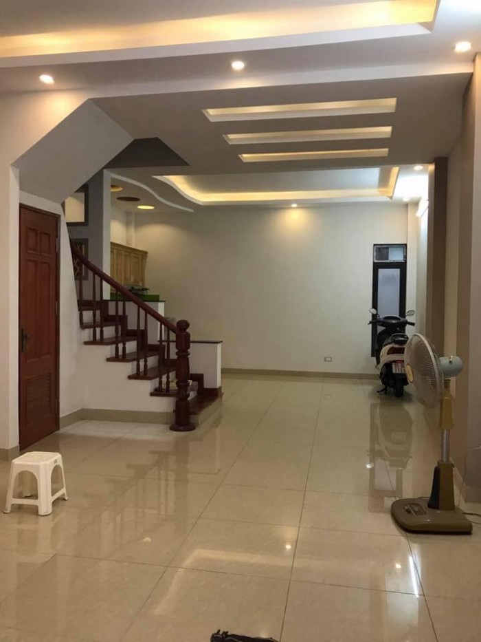Gấp, Nhà Nguyễn Trãi, Mới tinh, Cực rộng, 4.5 tỷ.