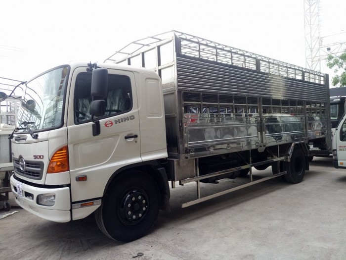 Hino FC thùng dài, chở gia súc, giá rẻ
